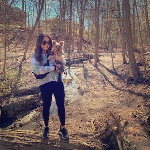 Meet your Posher, Gayle